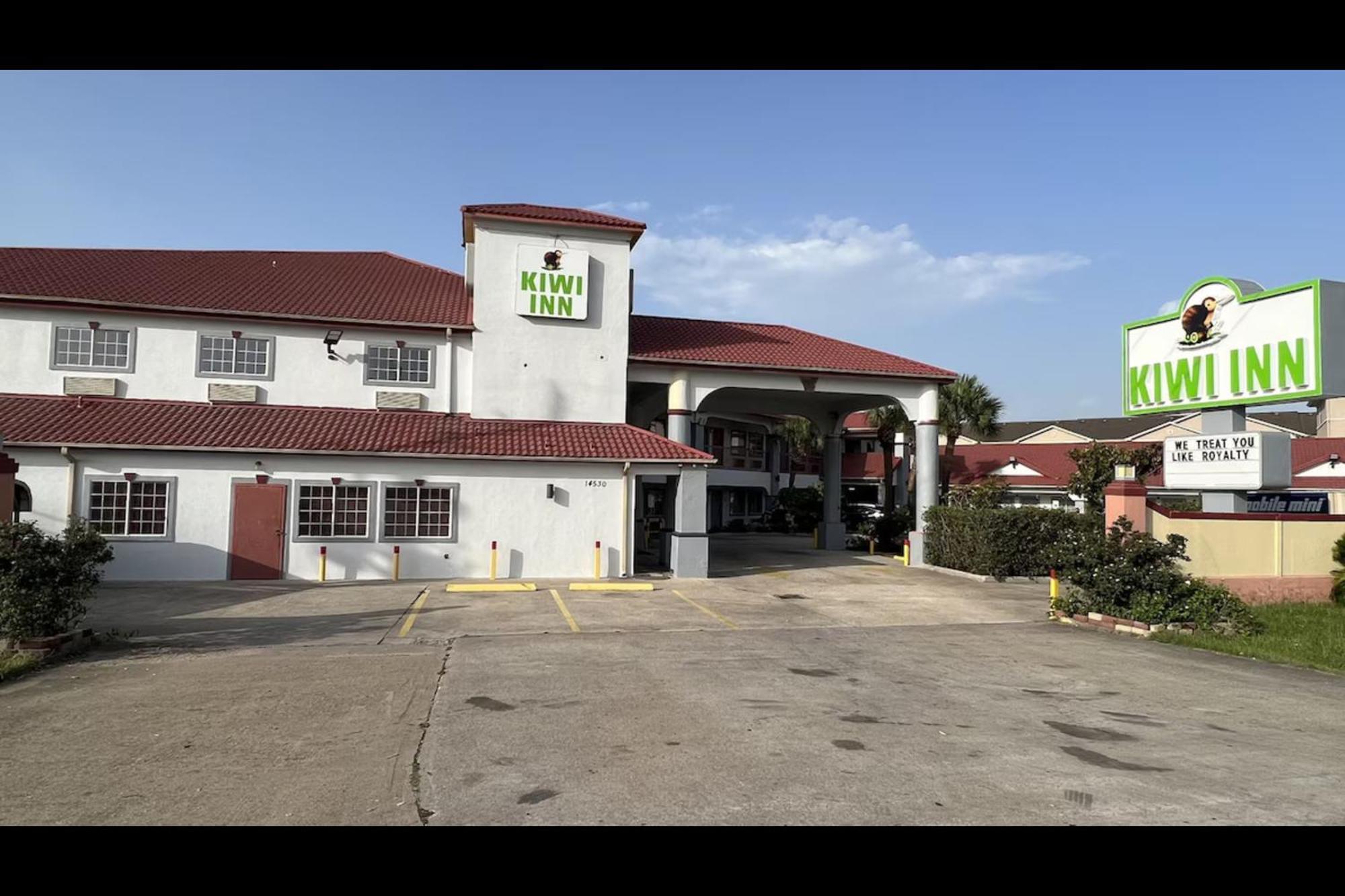 Kiwi Inn Willowbrook Hwy249 Louetta Exteriör bild